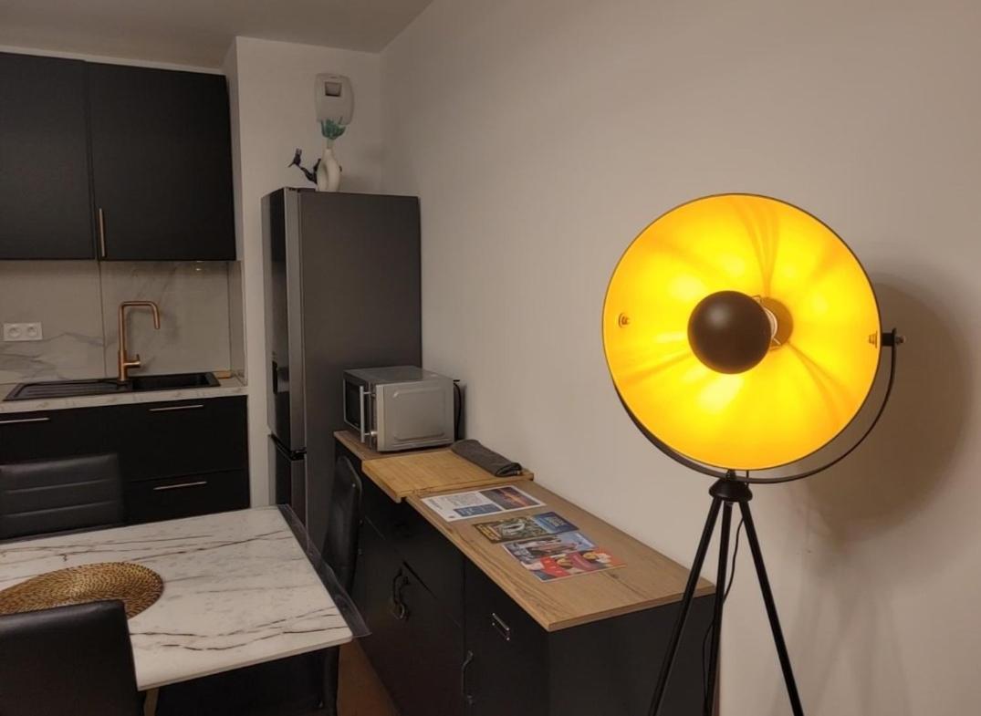 Appartement Chic 5 Min Disneyland/Vallee Village Serris Luaran gambar